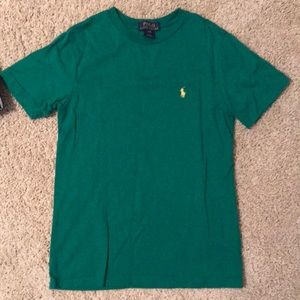 Boys green size 8 Polo t-shirt